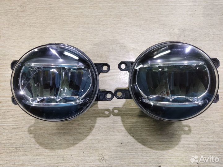 Противотуманные фары Toyota LED