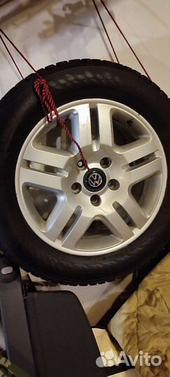 R18 Nokian Tyres Hakkapeliitta 9 255/55, PCD 5x118 DIA 23