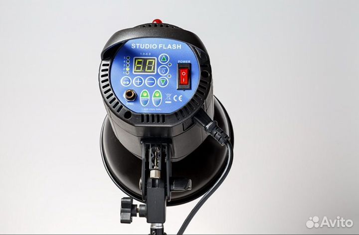 Студийная вспышка FST-400