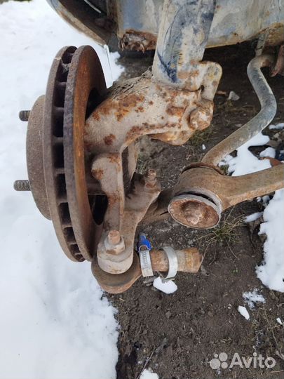 Ступицы передние форд сиерра