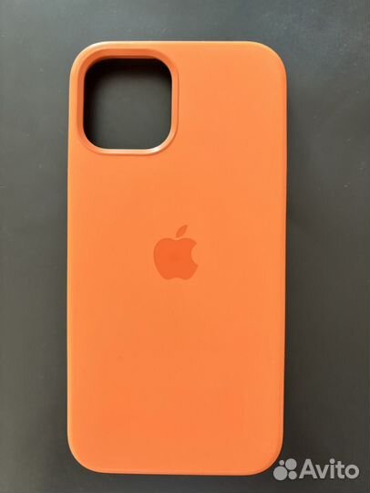 Силиконовый кейс для iPhone 12. Оригинал. MagSafe