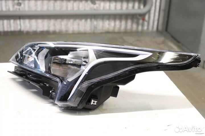 Фара левая Киа Рио Kia Rio 4 с 2020 года