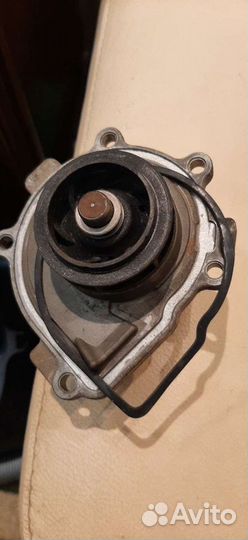 Продам помпу Опель