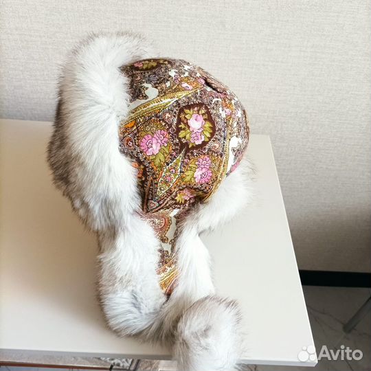 Шапка ушанка с мехом песца