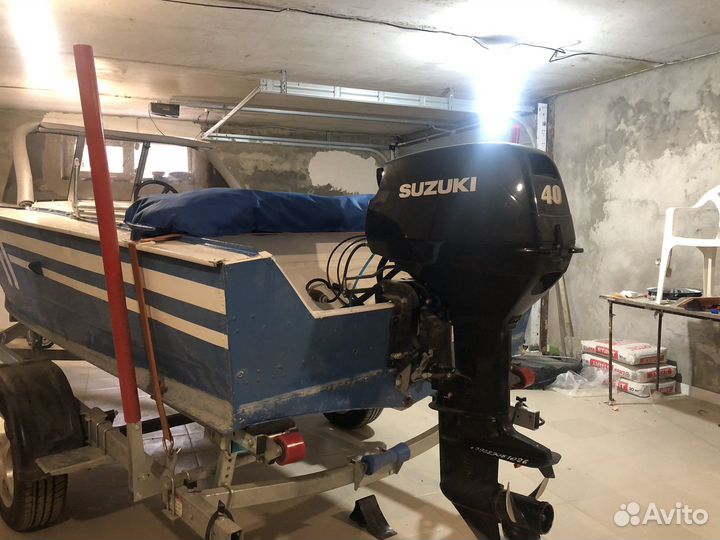 Лодка прогресс 4 с мотором Suzuki DT40 и прицеп