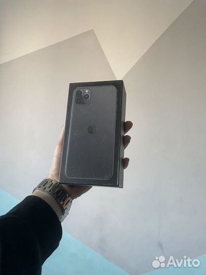 iPhone 11 Pro Max, 64 ГБ