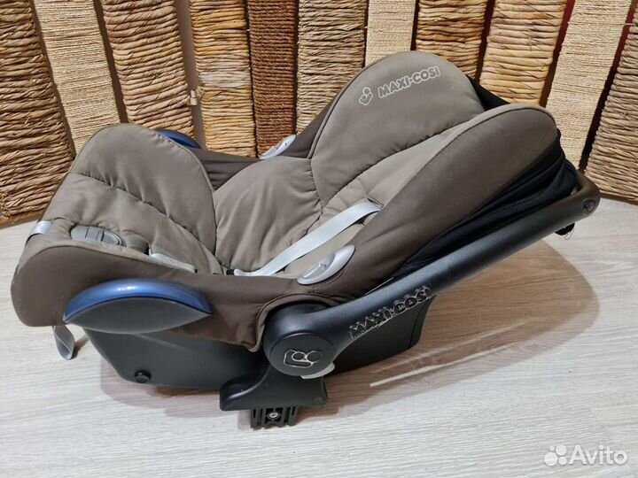 Автокресло Maxi-Cosi