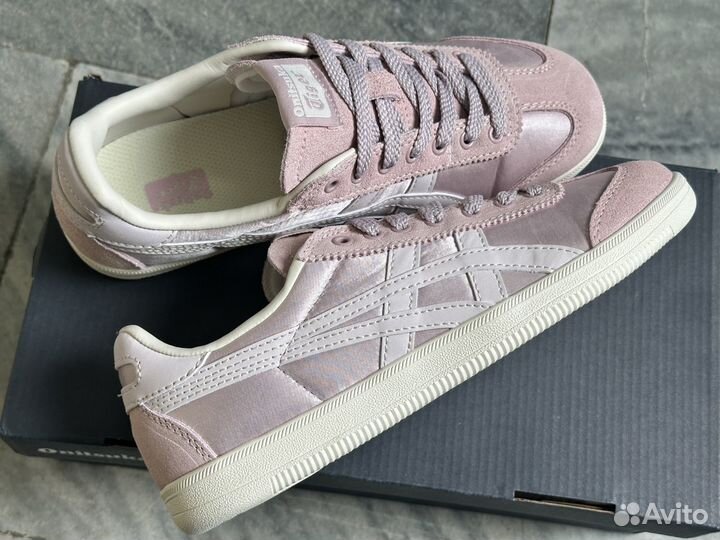 Кроссовки onitsuka tiger розовые атласные 36-40