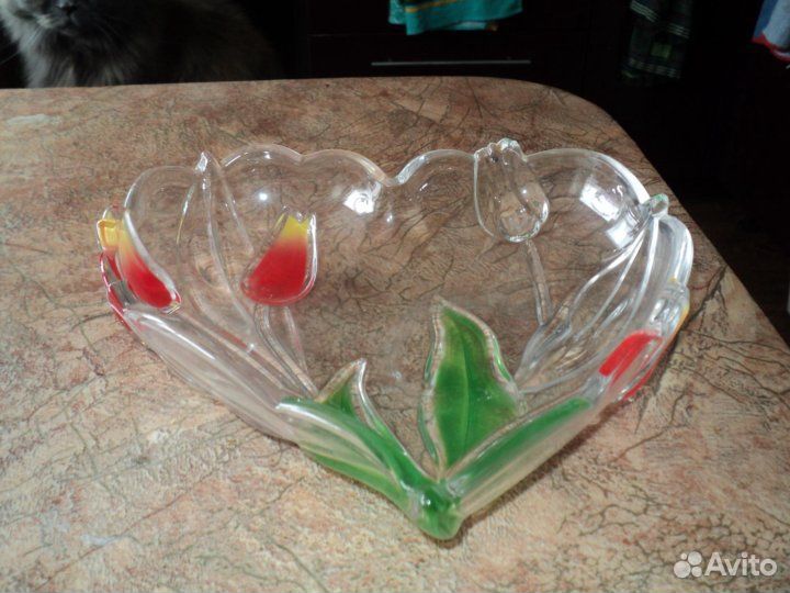 Вазы конфетницы