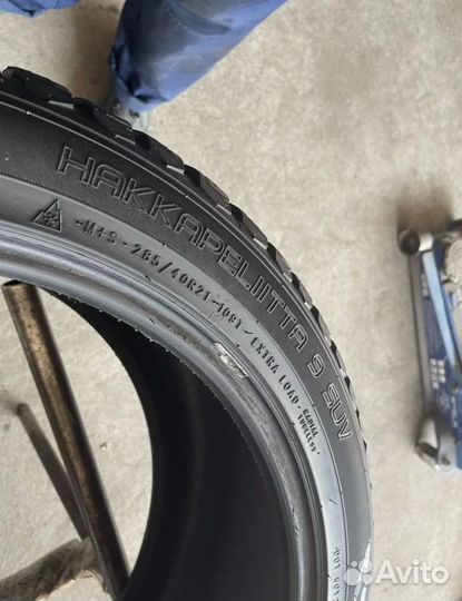 Nokian Tyres Hakkapeliitta 9 SUV 285/40 R21 109T