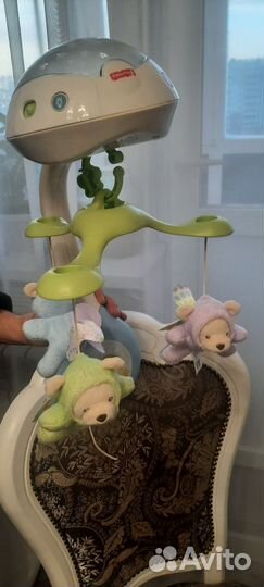 Музыкальный мобиль с проектором