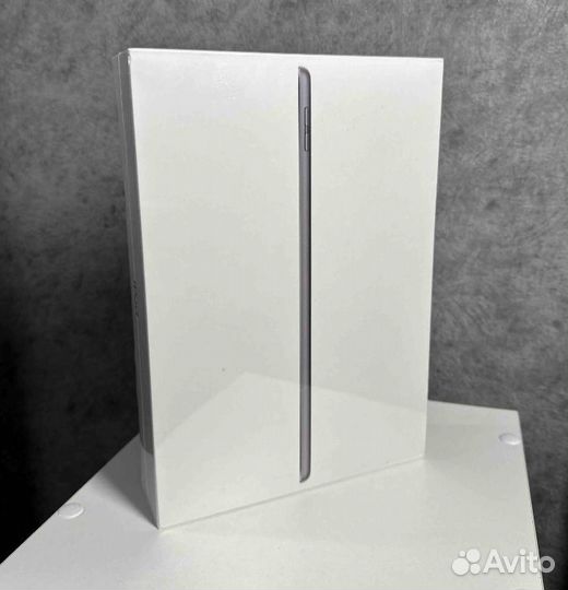 Планшет Apple iPad 10.2 + стилус +чехол(новые)