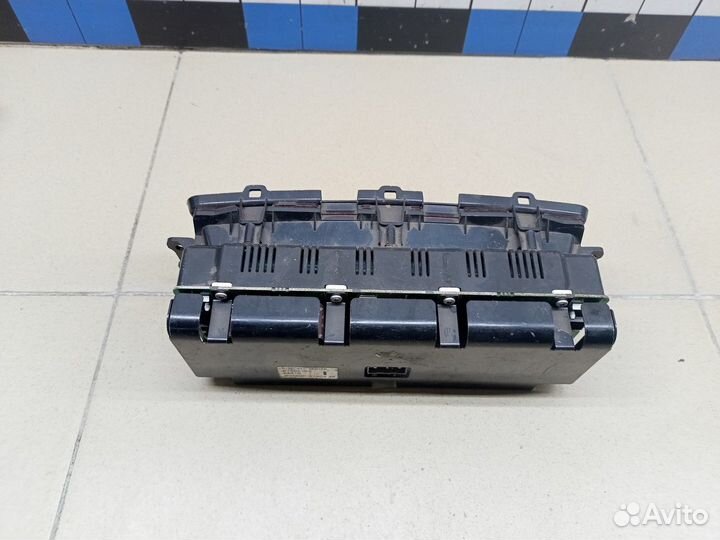 Б/У Б/У Дисплей информационный 8750A165 mitsubishi