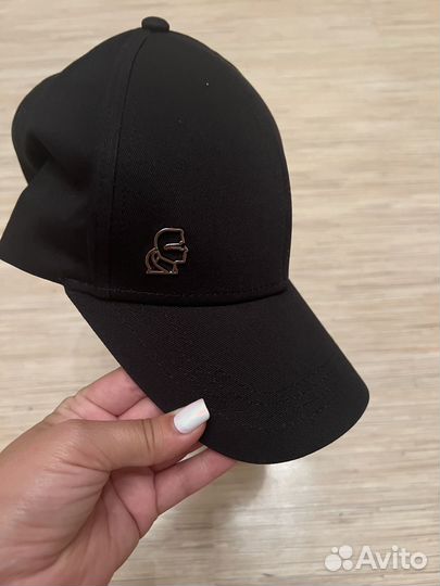 Karl lagerfeld кепка