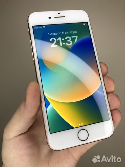 iPhone 8, 64 ГБ