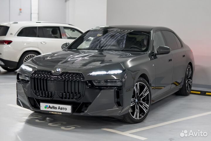 BMW 7 серия 3.0 AT, 2023, 16 304 км