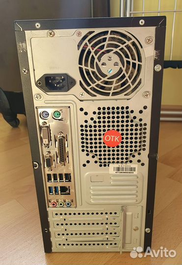 Компьютер i5 с монитором 20