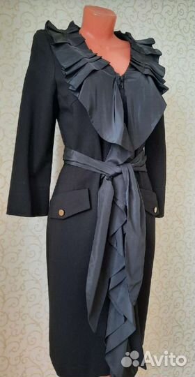 Плащ женский р.44-46