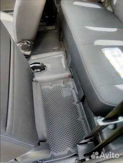 Коврики в Ниву Легенд