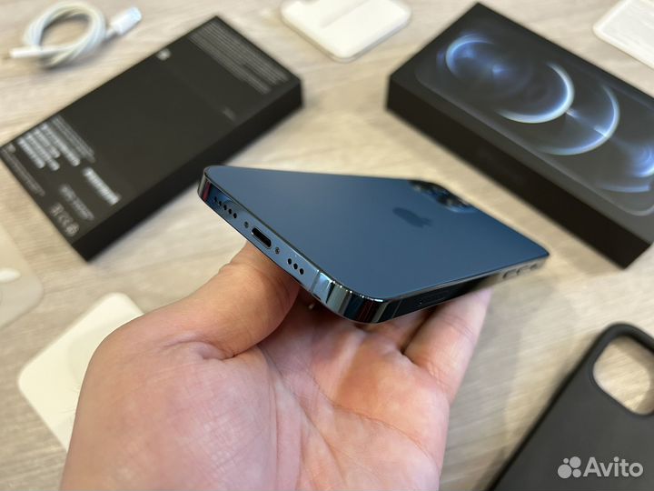 iPhone 12 Pro, 256 ГБ