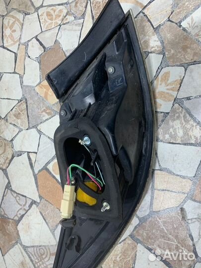 Фонарь задний правый Mazda 6 седан 2.0 LF 2009