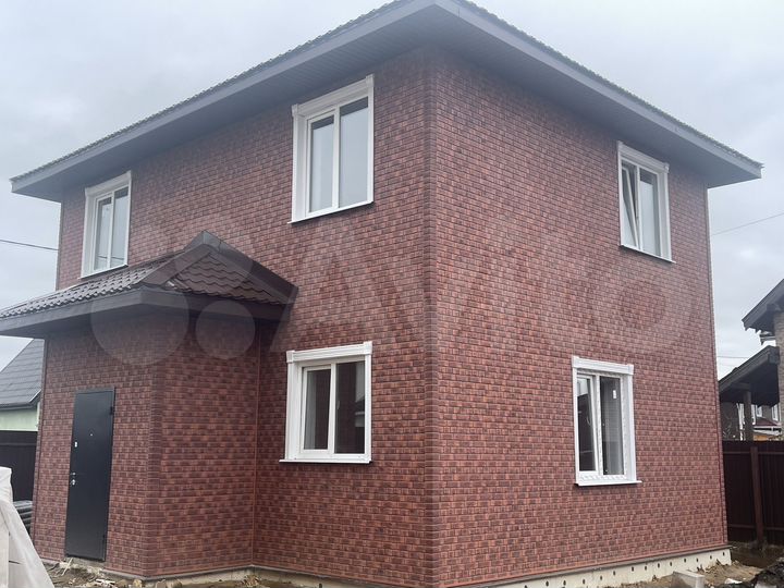 Дом 101 м² на участке 5 сот.