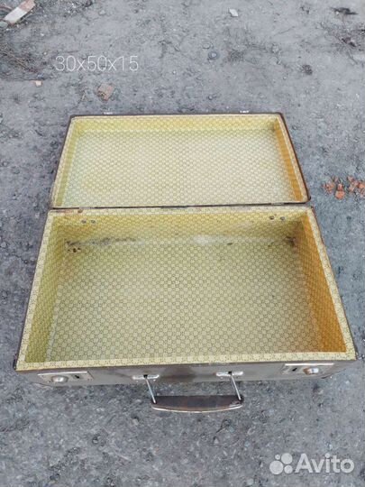 Чемодан старинный (ретро)