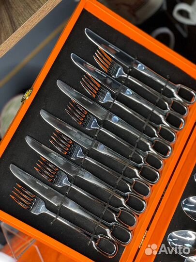 Набор столовых приборов на 6 персон от Hermes