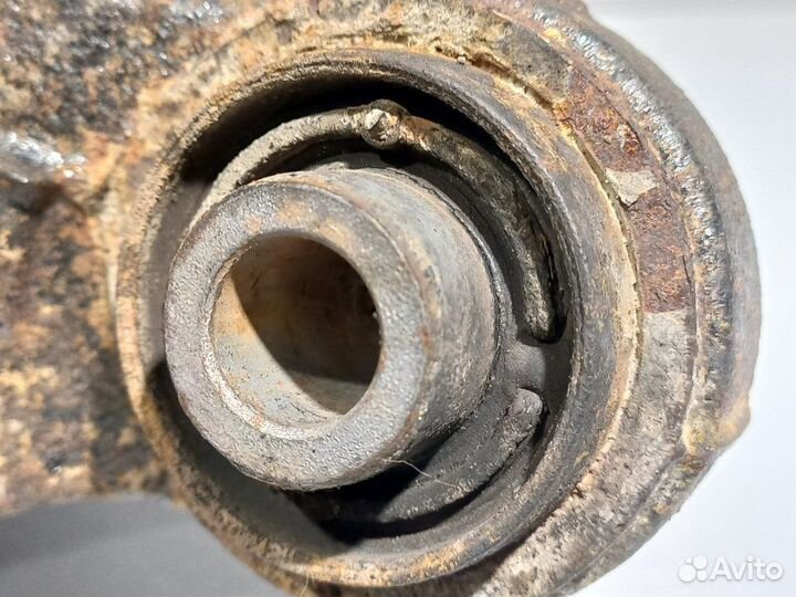 Кулак (цапфа) задний левый Kia Ceed 2 универсал