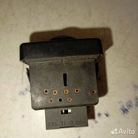 Кнопка корректора фар Volkswagen Transporter T4