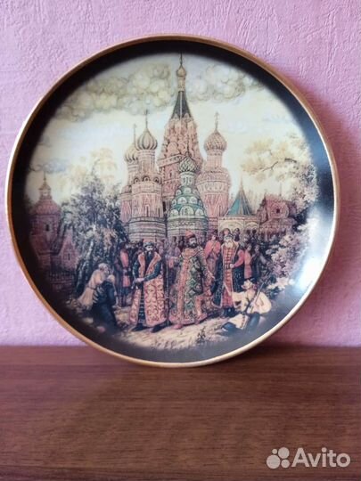 Тарелки декоративные