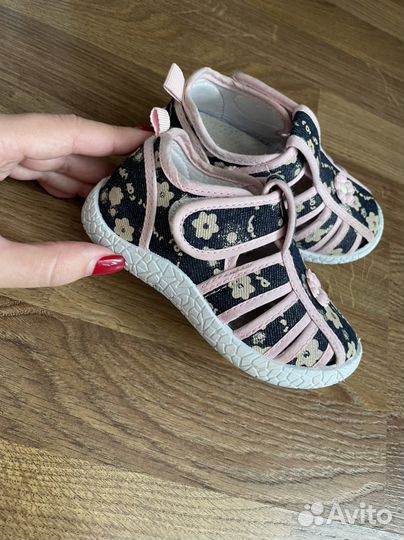 Туфли для девочки