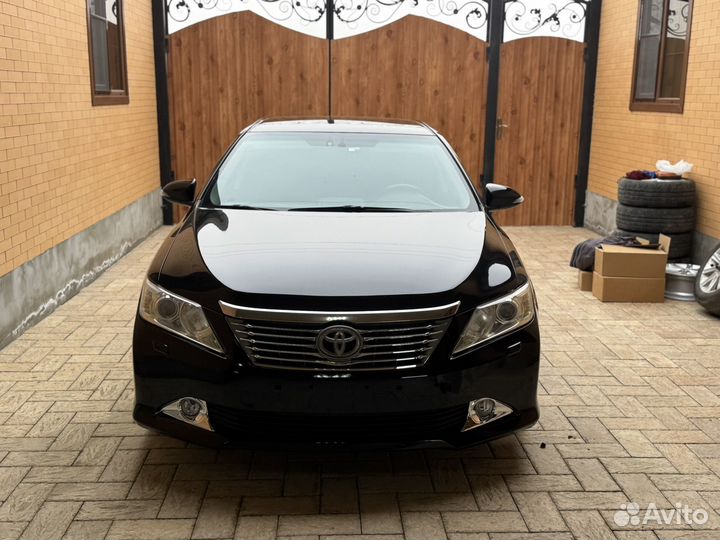 Toyota Camry 3.5 AT, 2012, 295 000 км