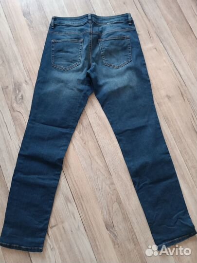 Джинсы женские