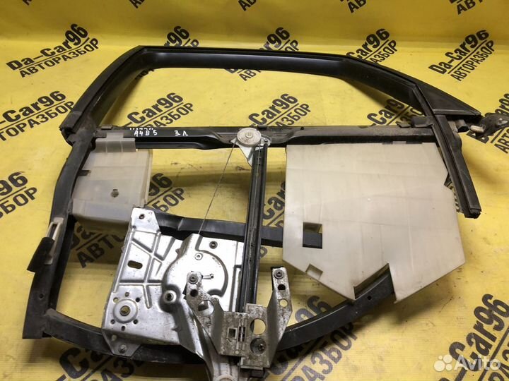 Стеклоподъемник задний левый Audi A4 B5