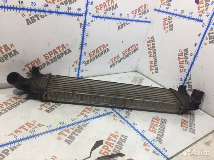 Форд C-Max Радиатор интеркулера