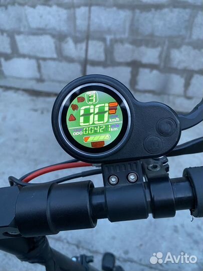 Электросамокат skytop