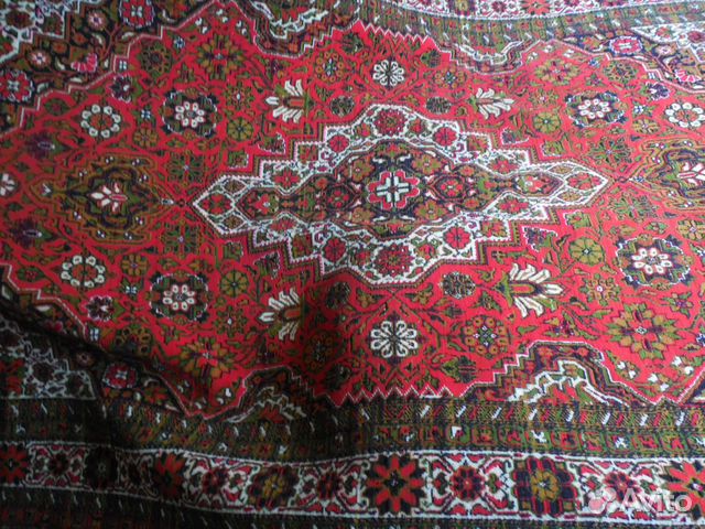 Ковер шерстяной