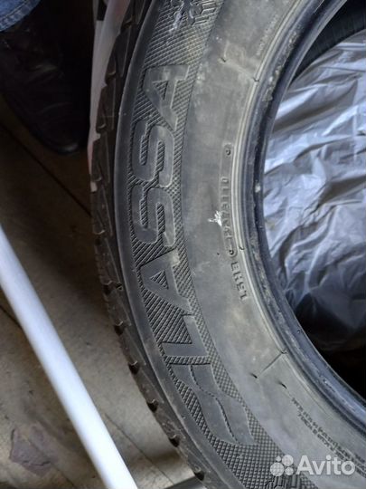 Lassa Snoways Era 215/65 R16 98