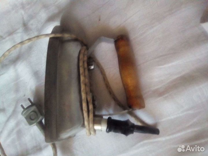 Старый утюг