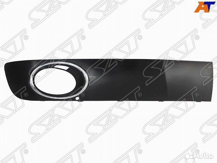 Оправа птф VW transporter T5 10-15 RH с хромом ST