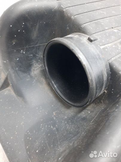 Корпус воздушного фильтра Opel Astra хэтчбэк 5 дв