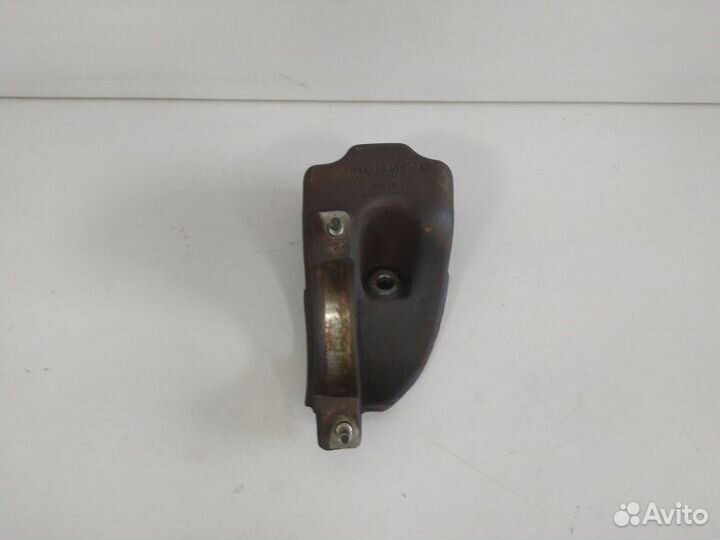 Кронштейн подвесного подшипника Ford Focus 2