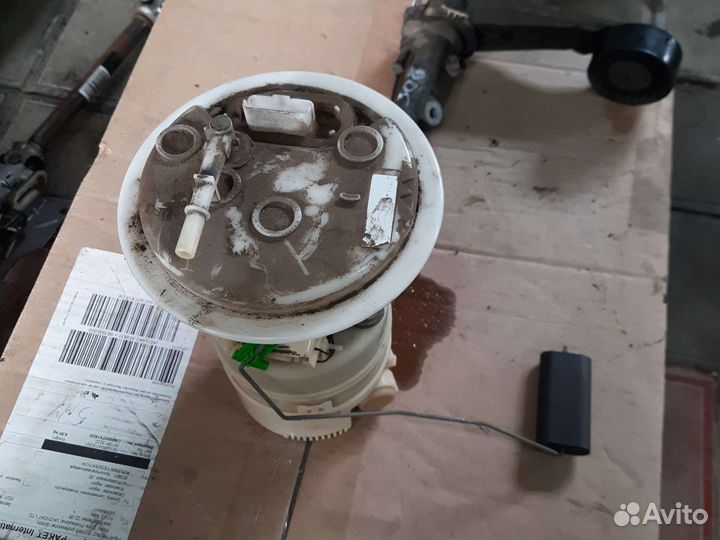 Бензонасос Peugeot 308