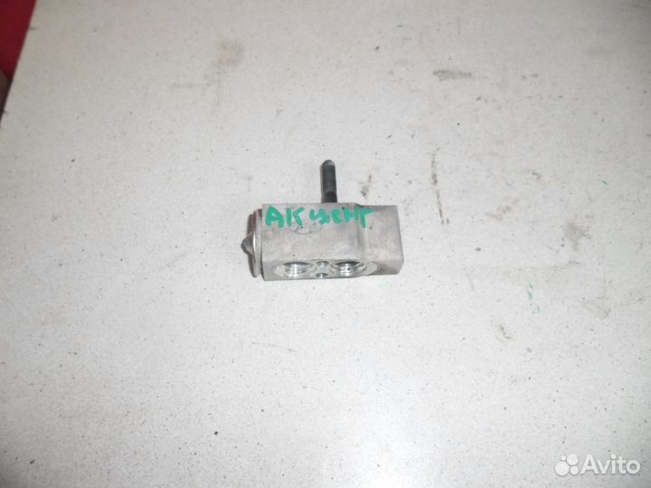 Клапан кондиционера F108KP1AA Hyundai Accent 2