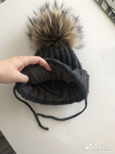 Шапка с помпоном