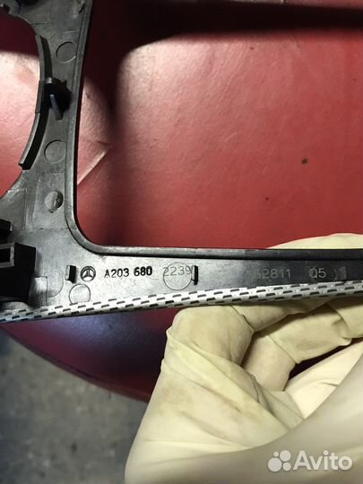 Накладка центральной консоли Mercedes w203