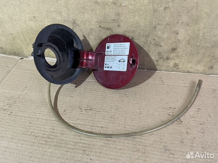 3B7809857A VAG Лючок бензобака VW Passat B5