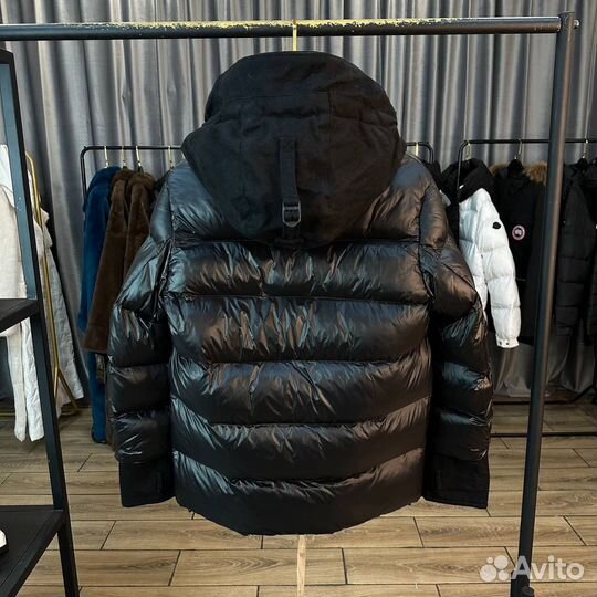 Пуховик Burberry Warmer Down Jacket