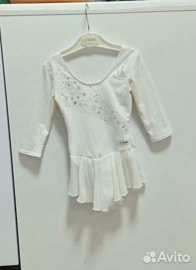 Продаю Купальник для худож. гимнастике. 104